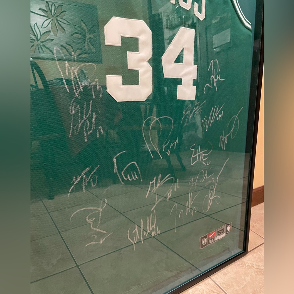 07-08 Boston Celtics Signed Pierce Jersey Authenticated